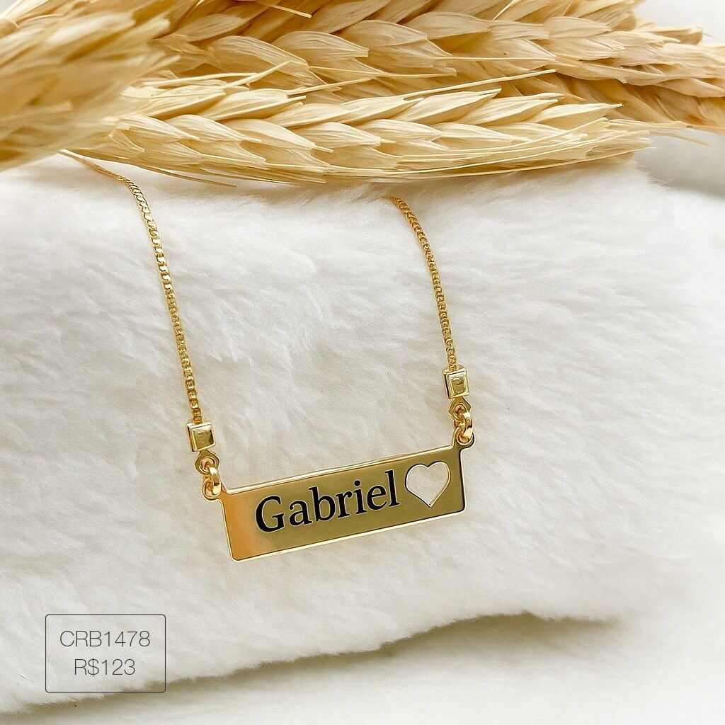 Colar de Plaquinha 2,5 x 0,7 c/ Coração Vazado Liso Dourado